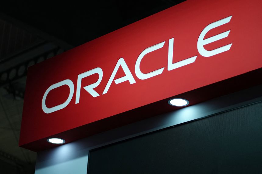    Oracle المشرفة على خوارزمية  TikTok