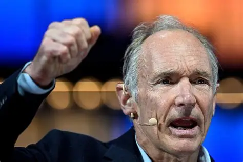 اخترع Tim Berners-Leeشبكة الويب العالمية